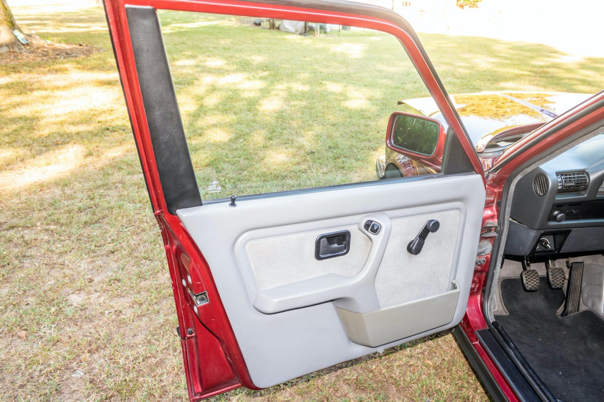 Gorgeous 1991 BMW 3-Series E30 Touring With A Straight-Six Diesel: Worth The Trouble?