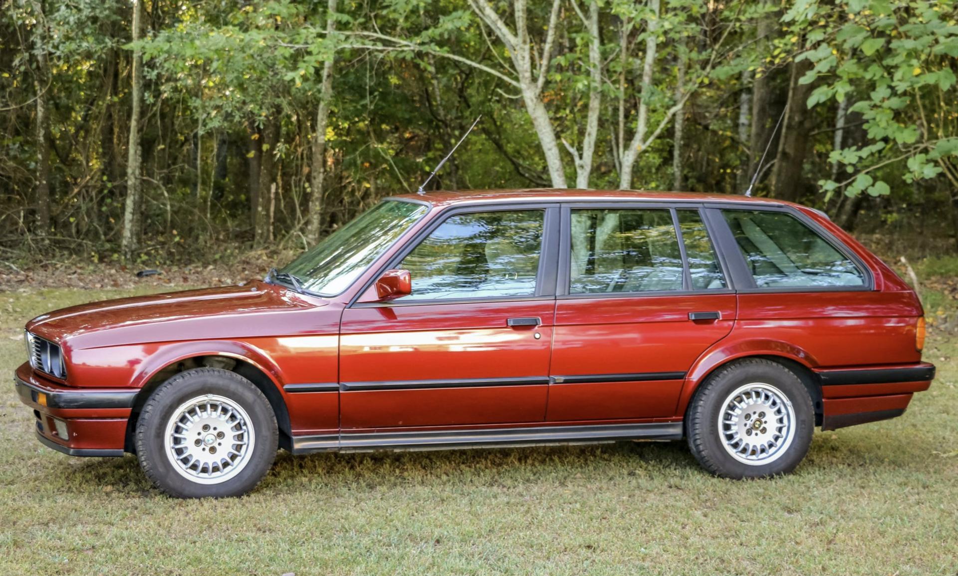 Gorgeous 1991 BMW 3-Series E30 Touring With A Straight-Six Diesel: Worth The Trouble?