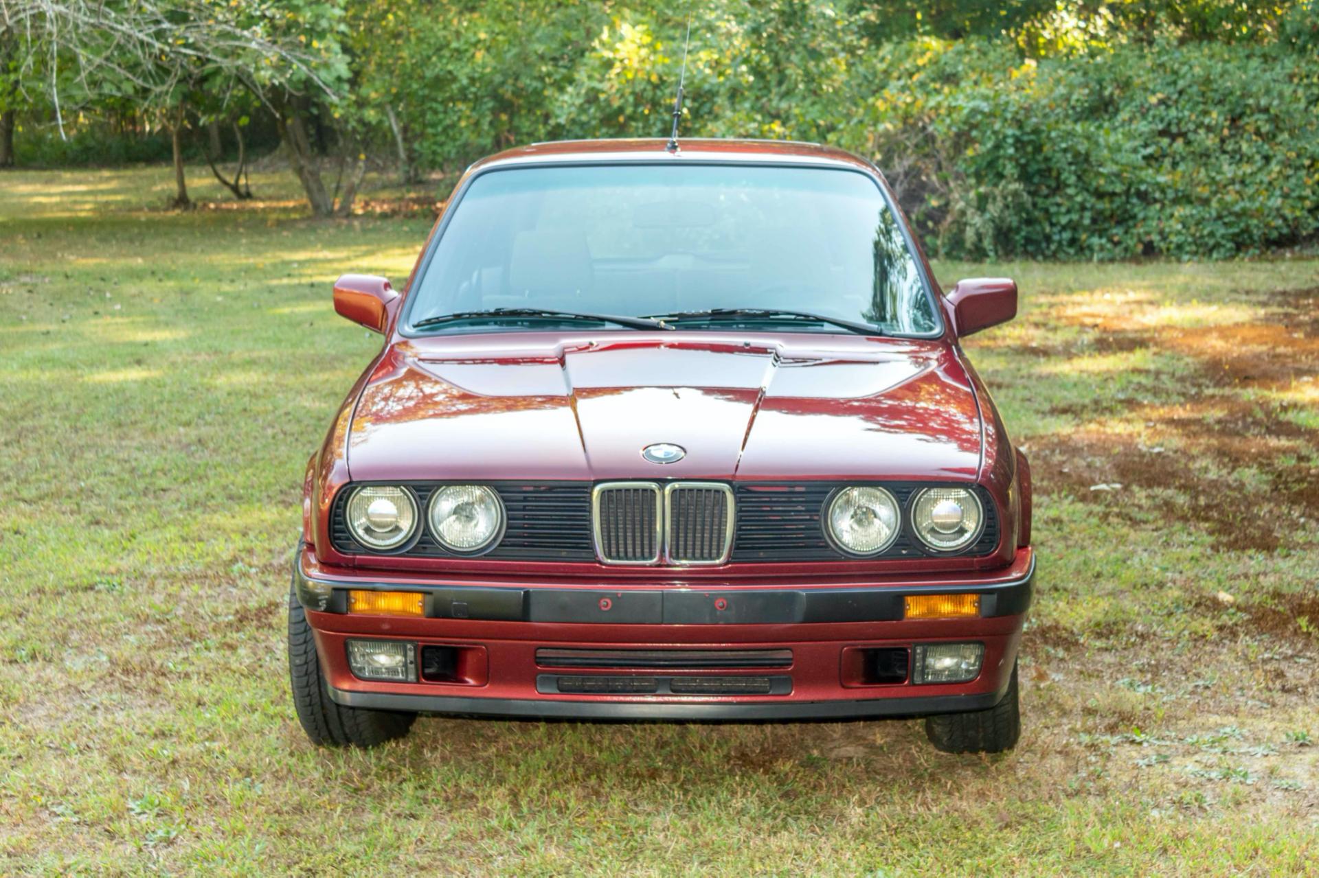 Gorgeous 1991 BMW 3-Series E30 Touring With A Straight-Six Diesel: Worth The Trouble?