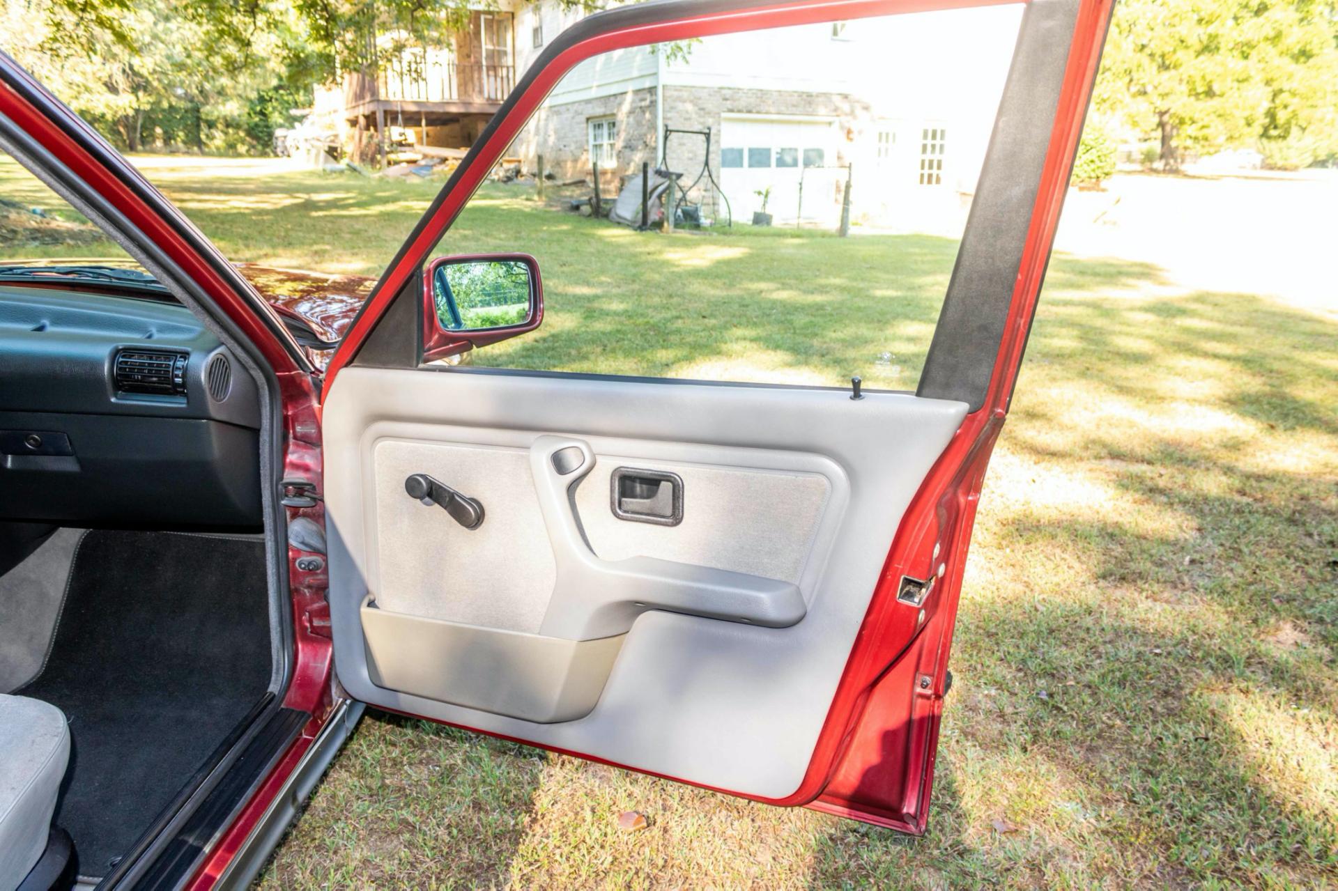 Gorgeous 1991 BMW 3-Series E30 Touring With A Straight-Six Diesel: Worth The Trouble?