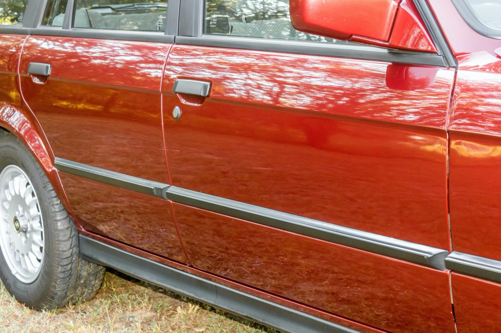 Gorgeous 1991 BMW 3-Series E30 Touring With A Straight-Six Diesel: Worth The Trouble?