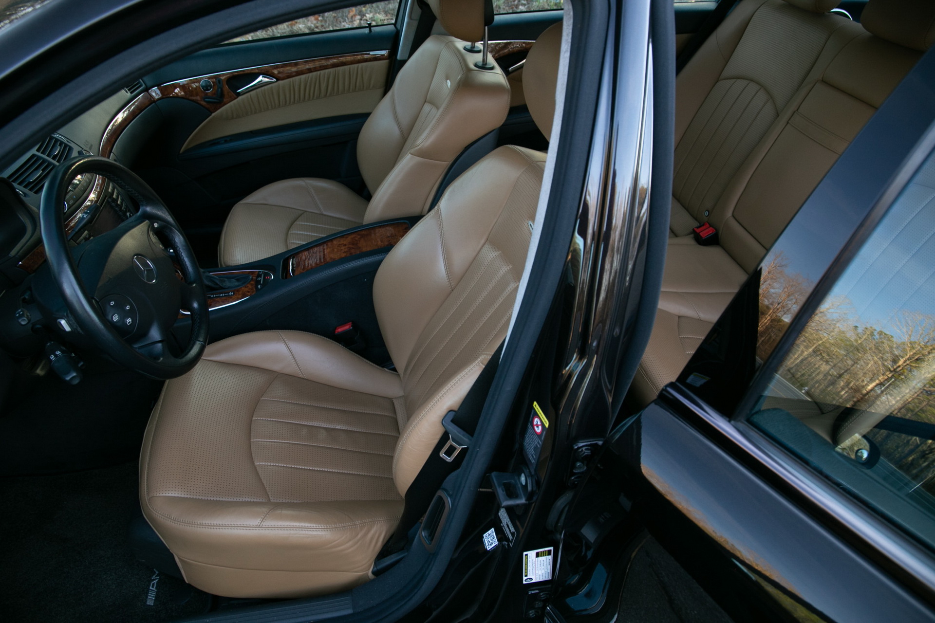 Modded 2006 Mercedes E55 AMG Has Lots Of Performance, But 101k Miles Too