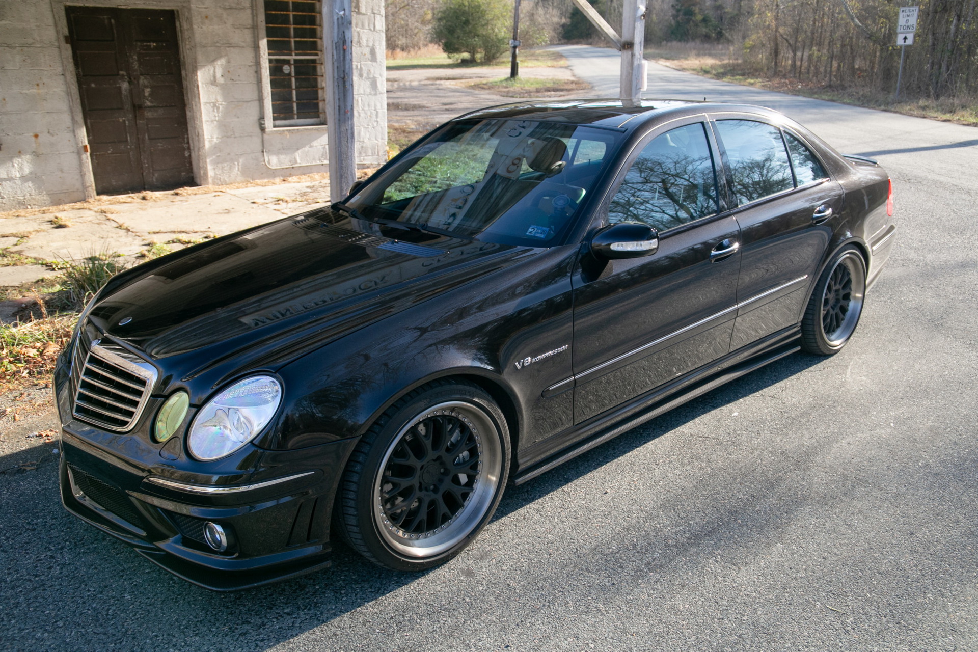 Modded 2006 Mercedes E55 AMG Has Lots Of Performance, But 101k Miles Too