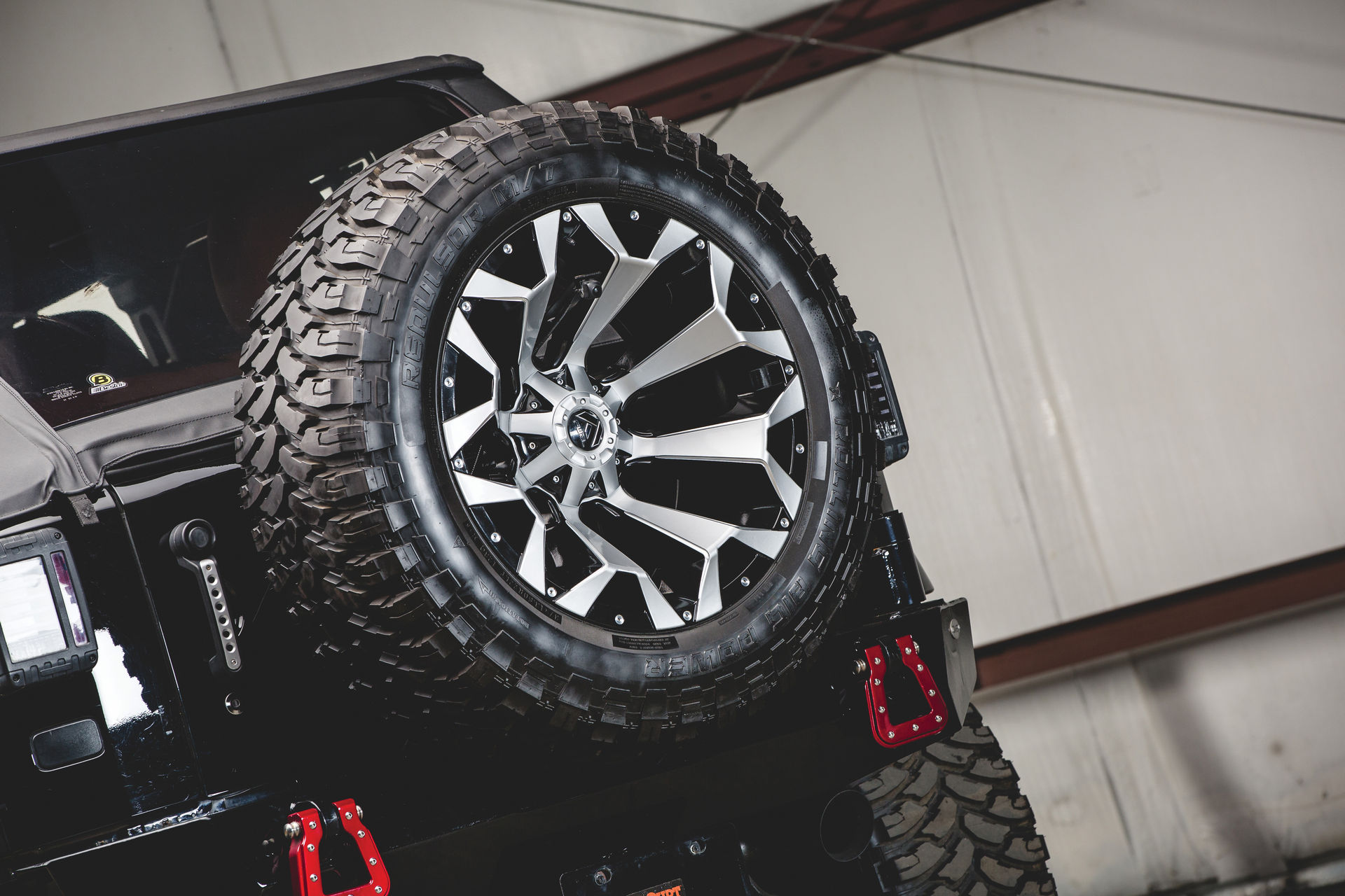 Heavily Modified 2017 Jeep Wrangler Is A Devilish Off-Roader
