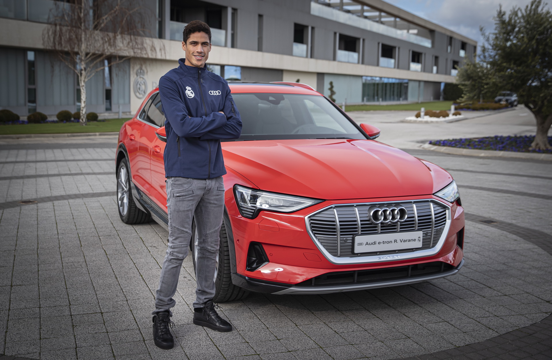 Real Madrid Players Take Delivery Of Their Free Audi Cars | Carscoops