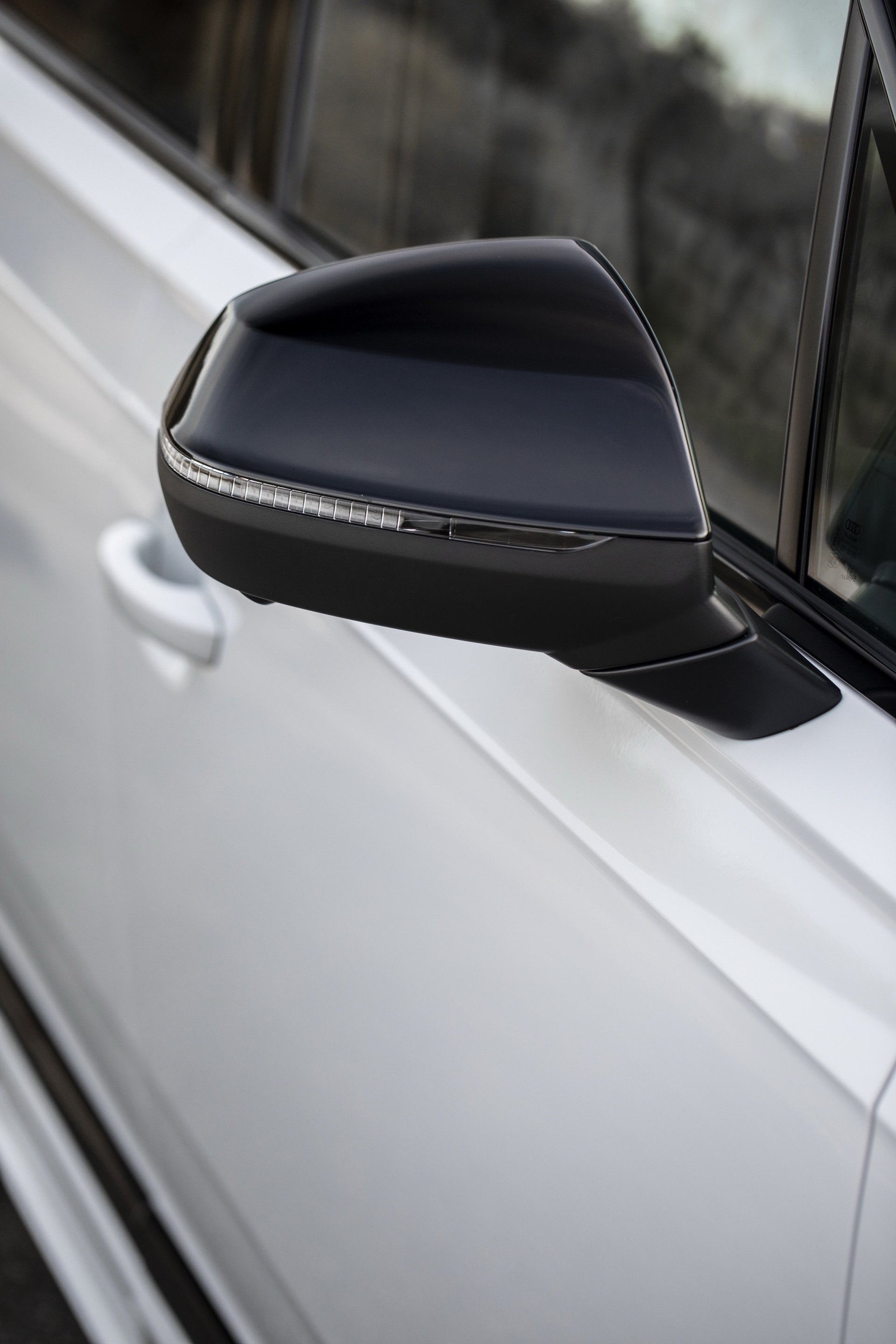 Audi Plugs Q7 Into A New Era With Up To 450 HP And Up To 27 Miles Of EV Range