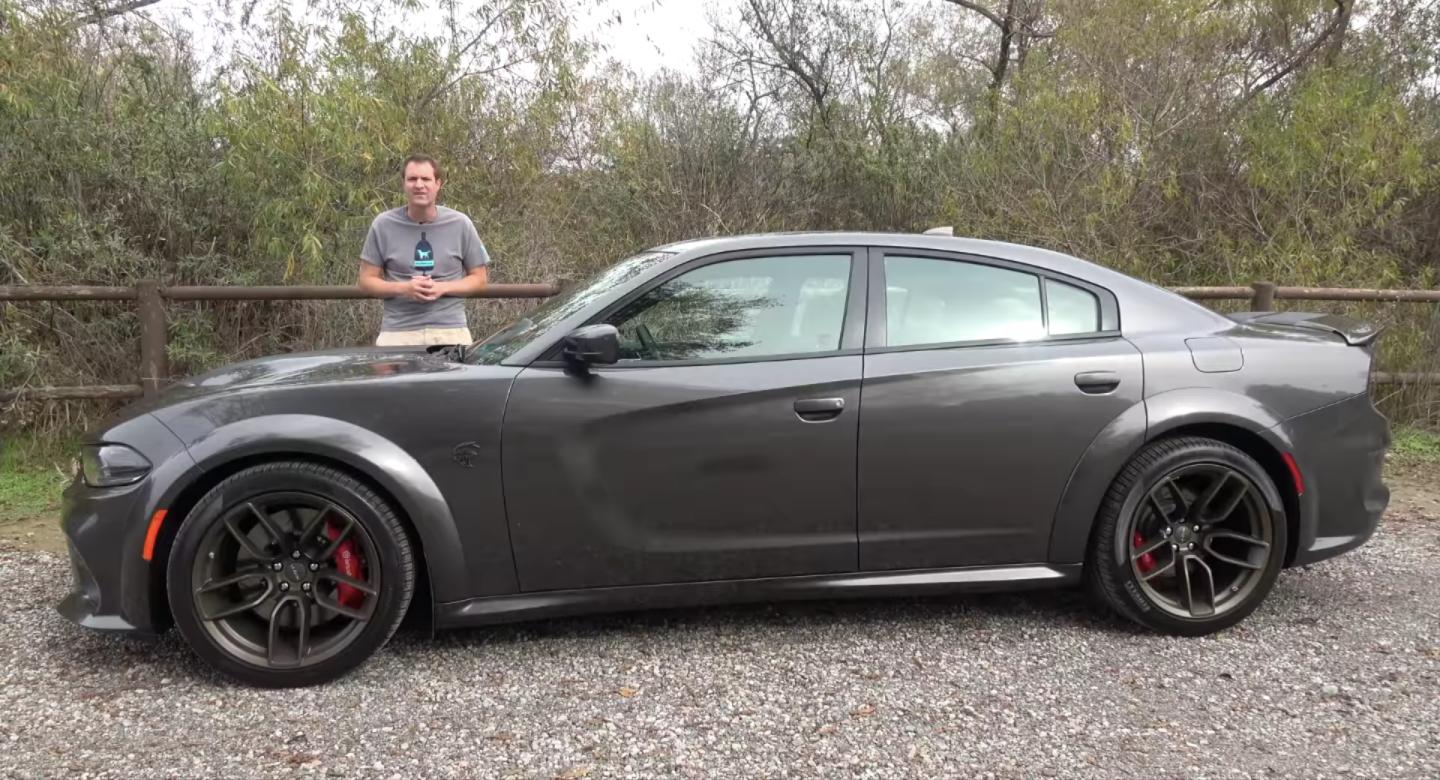 2020 Dodge Charger Srt Hellcat Widebody S Shortcomings Magically Disappear When Fired Up Carscoops