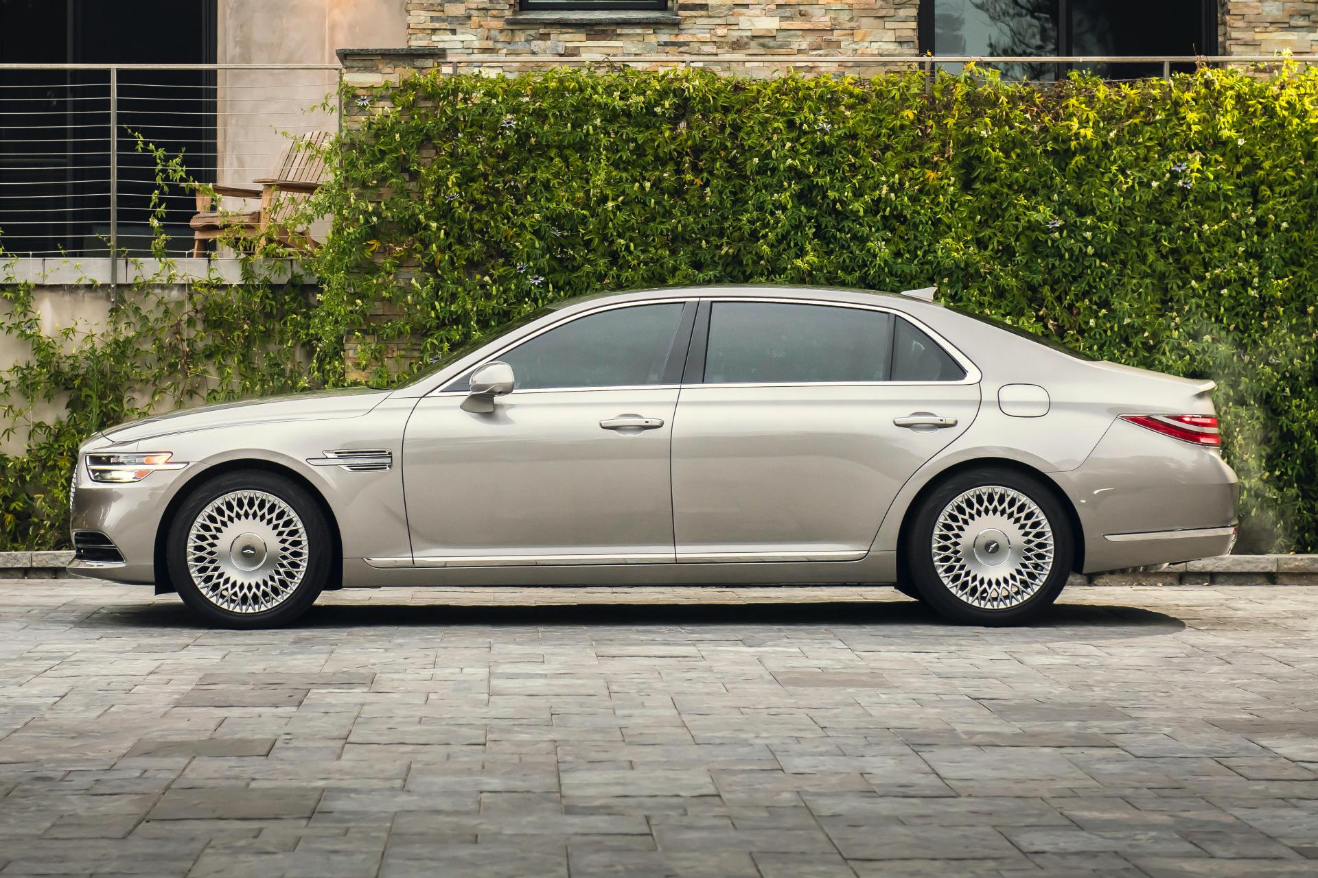 2020 Genesis G90: Photo Gallery Points Out Everything New On Restyled Flagship