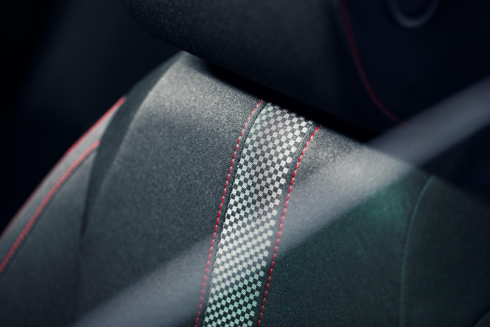 2020 Honda Civic Sport Line Mixes Type R-Inspired Design With Three-Cylinder Power