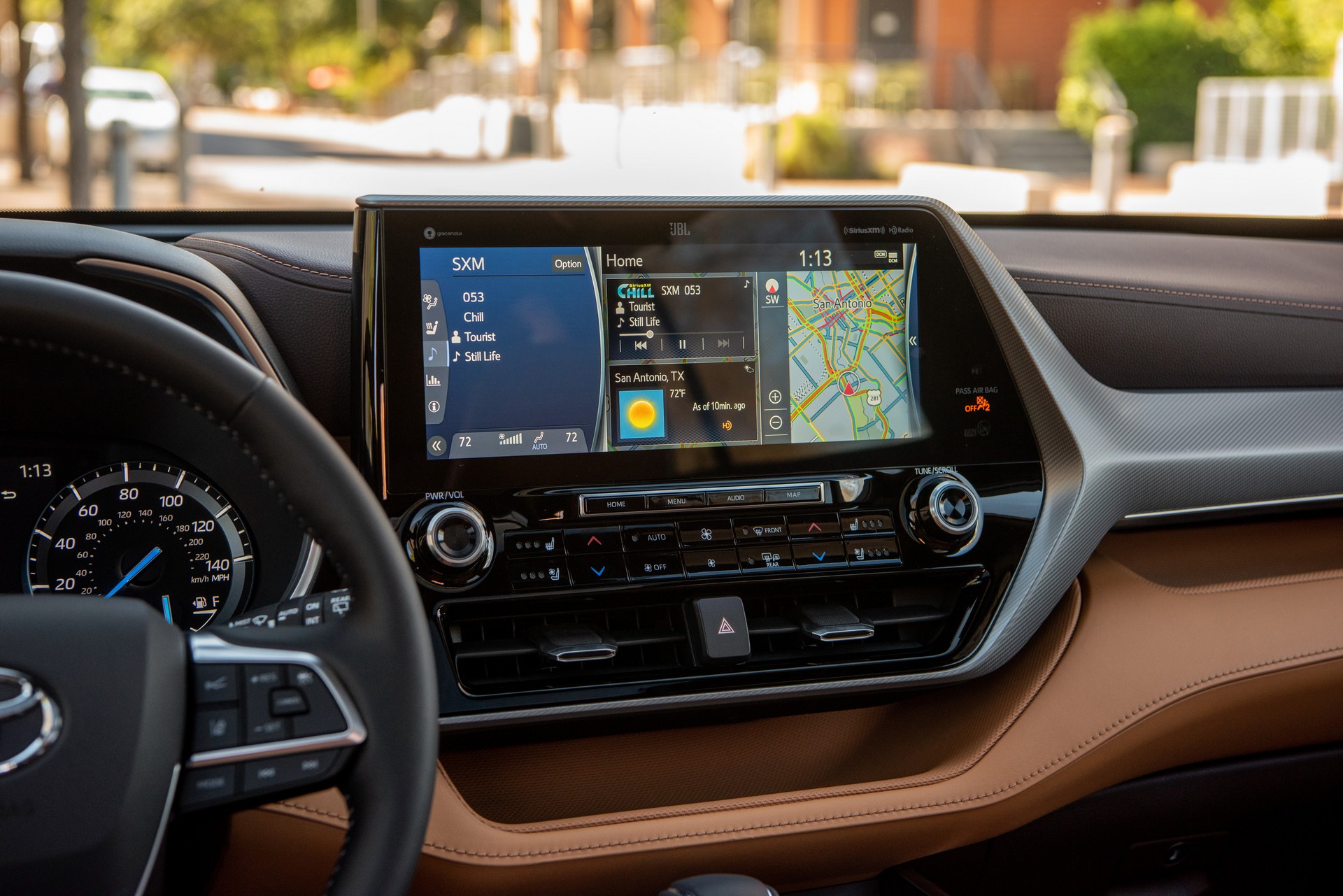 2020 Toyota Highlander Has A Bigger Price Tag To Match Its Larger Dimensions