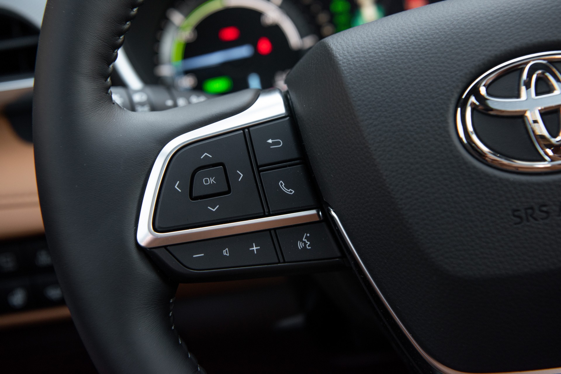 2020 Toyota Highlander Has A Bigger Price Tag To Match Its Larger Dimensions