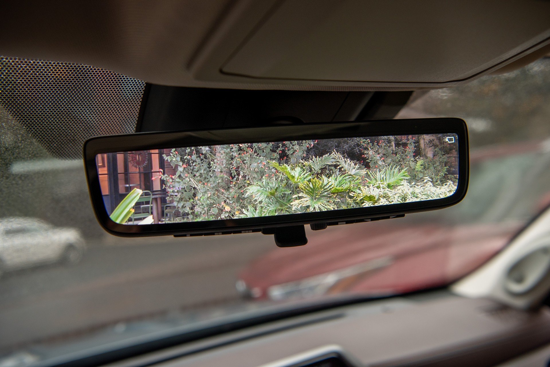 2020 Toyota Highlander Has A Bigger Price Tag To Match Its Larger Dimensions