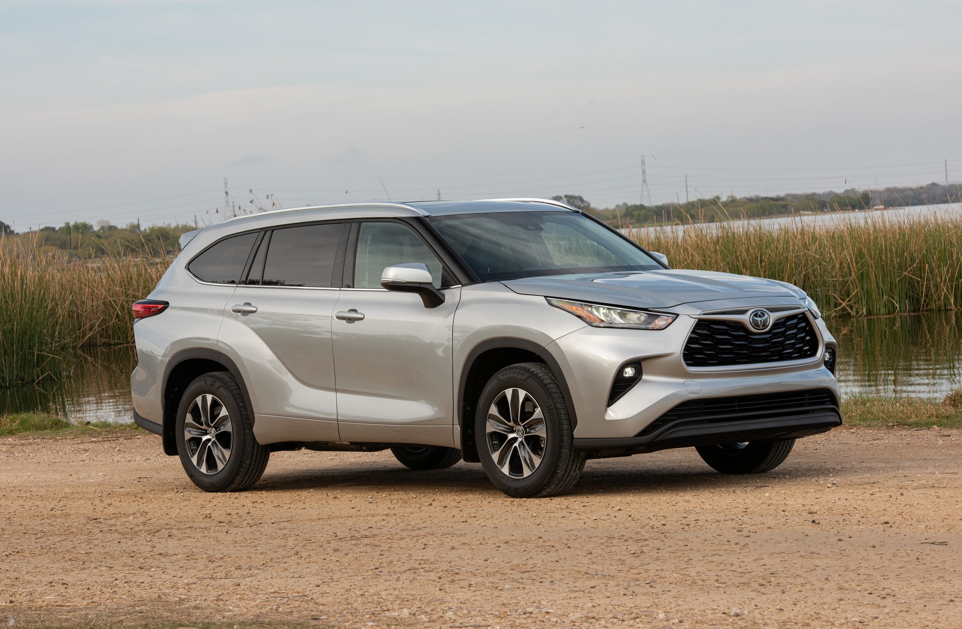 Toyota Wants To Score A Touchdown With 2020 Highlander Super Bowl Ad
