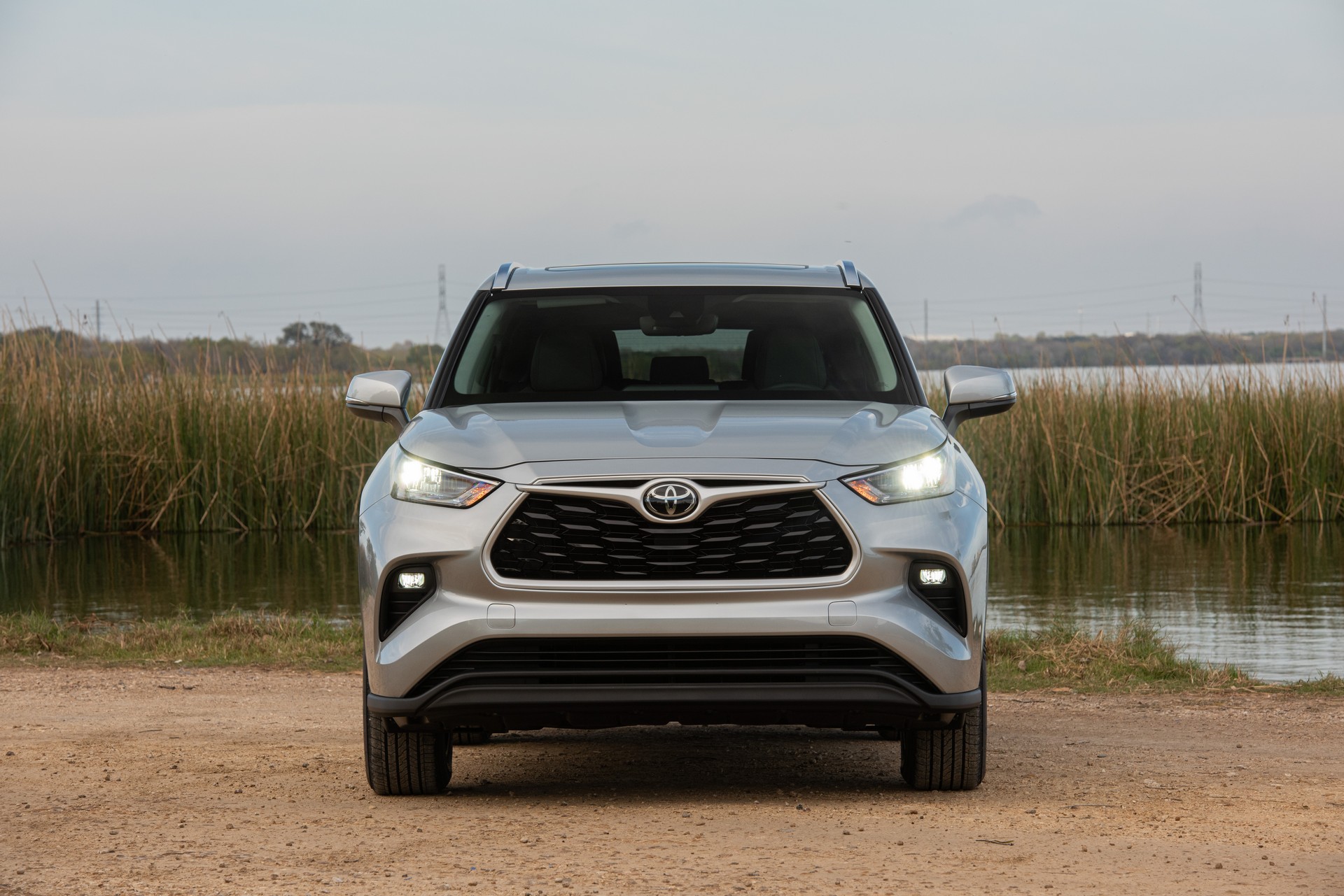 Toyota Wants To Score A Touchdown With 2020 Highlander Super Bowl Ad