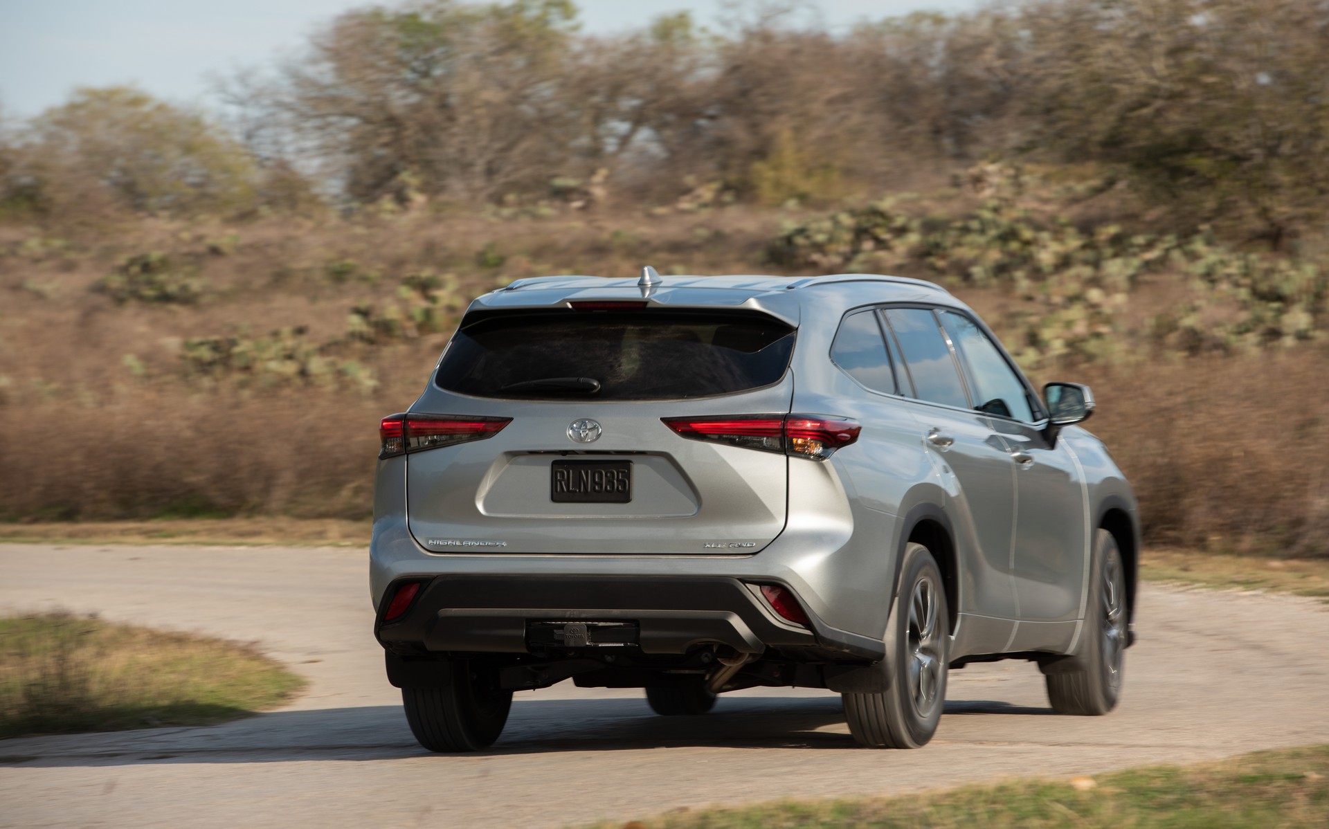 Toyota Wants To Score A Touchdown With 2020 Highlander Super Bowl Ad