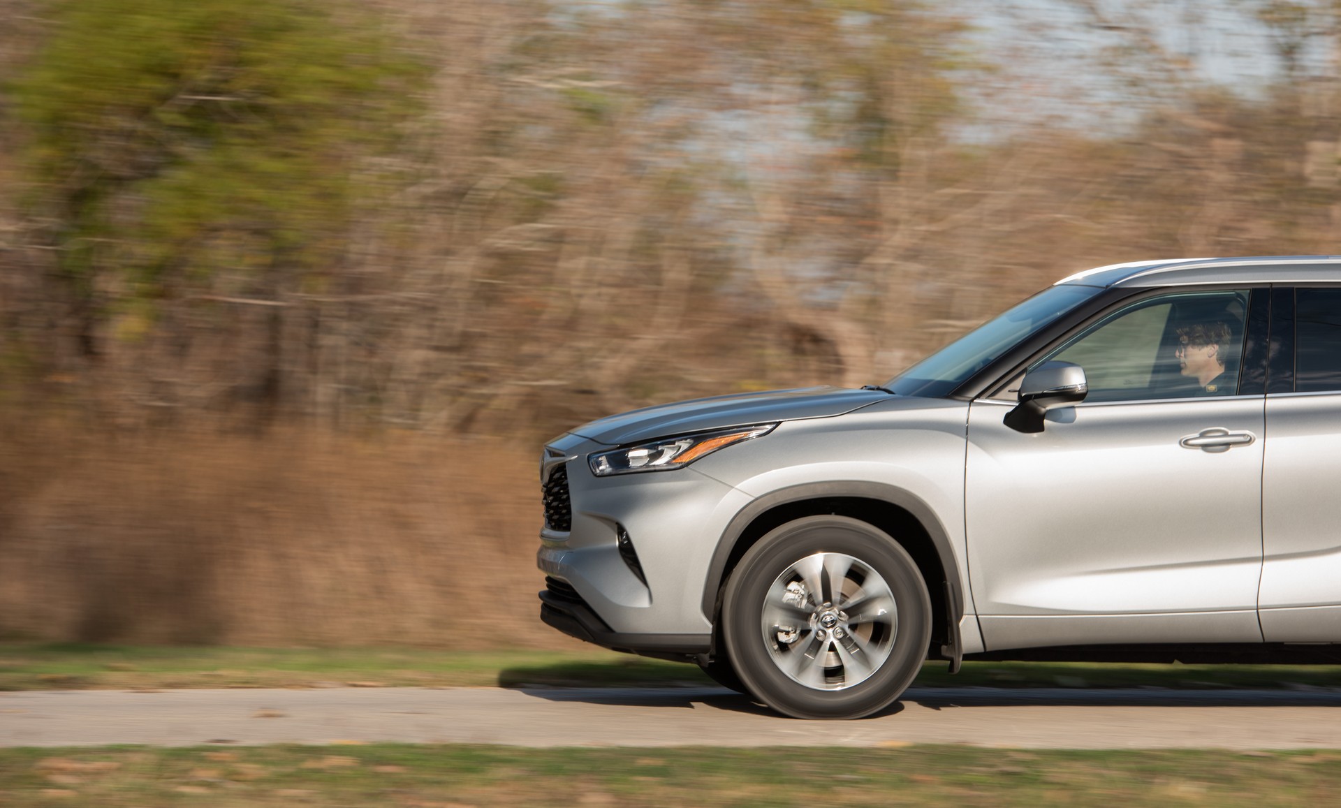 2020 Toyota Highlander Has A Bigger Price Tag To Match Its Larger Dimensions