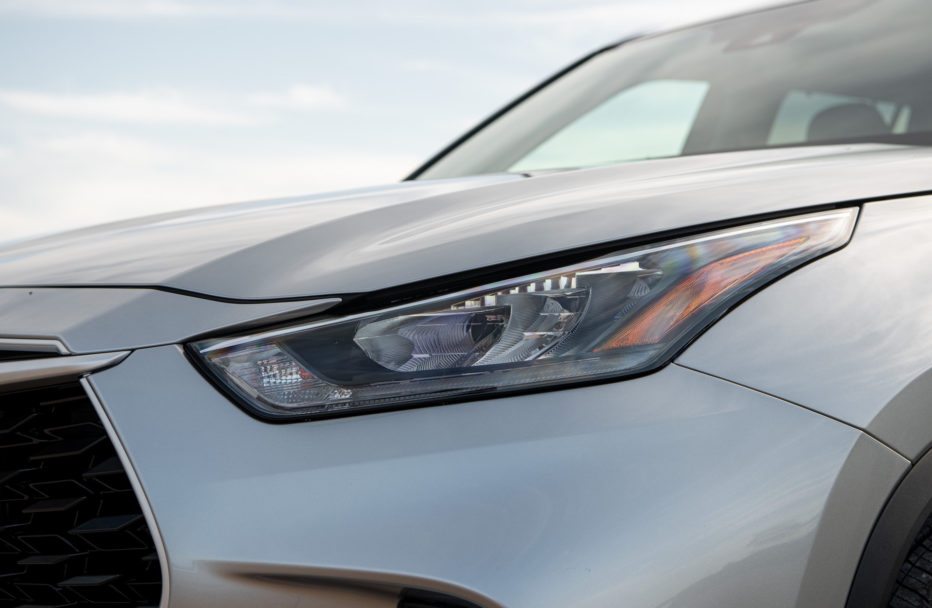 2020 Toyota Highlander Has A Bigger Price Tag To Match Its Larger Dimensions