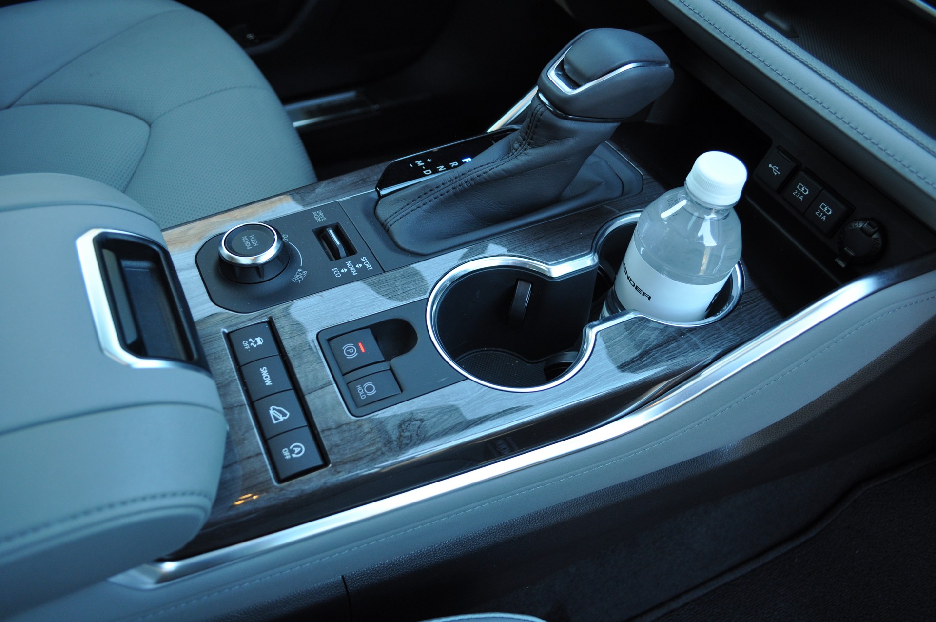 2020 Toyota Highlander First Review: Better Overall, But Is That Enough?