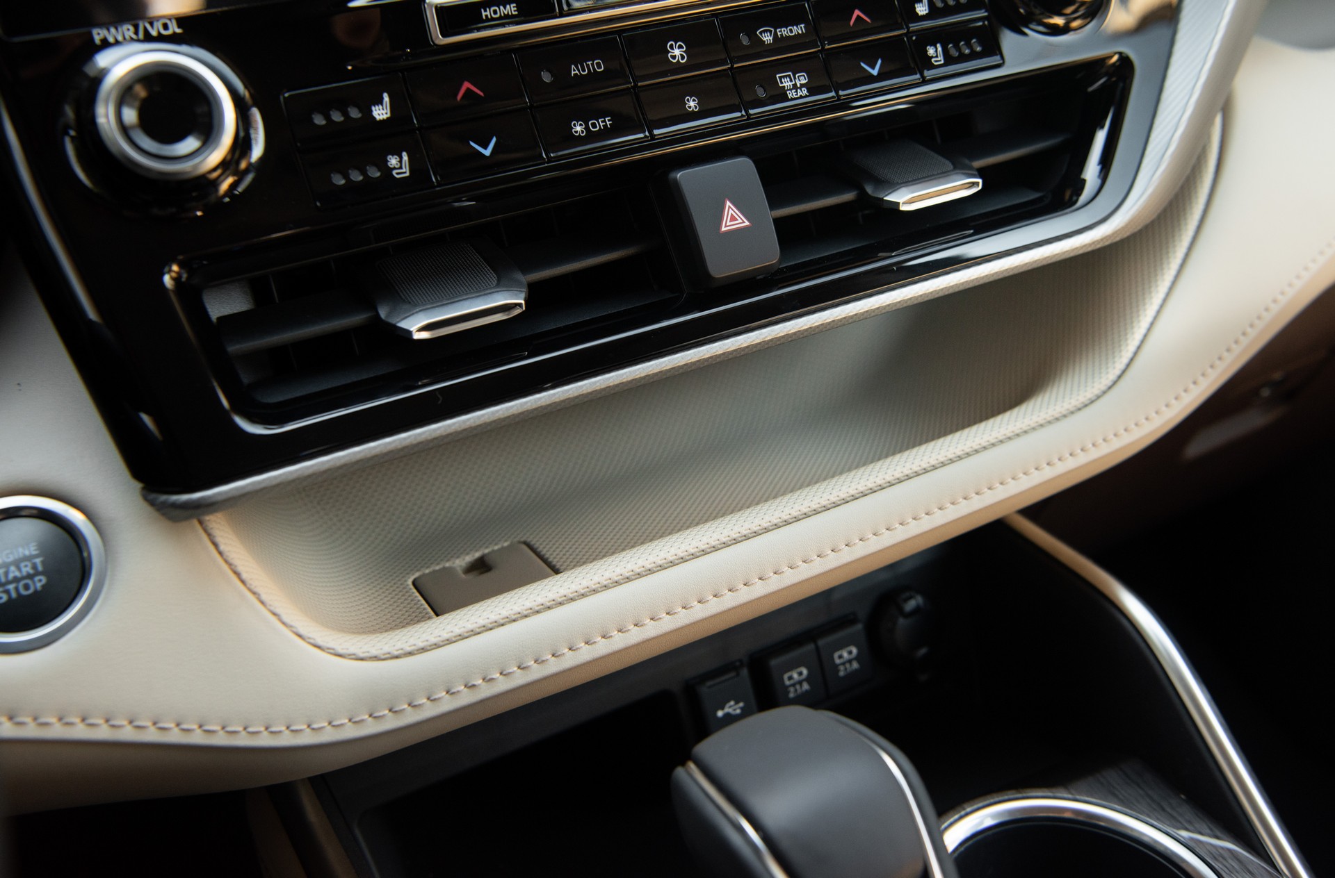 Toyota Wants To Score A Touchdown With 2020 Highlander Super Bowl Ad