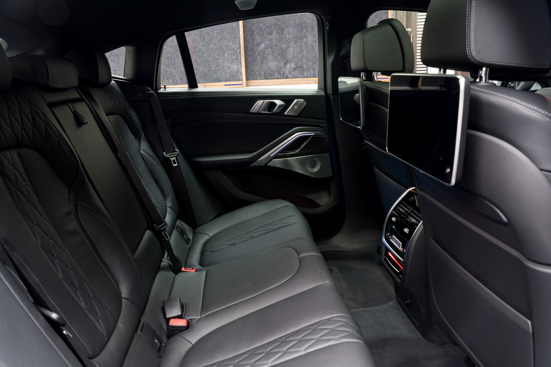 How Does Riverside Blue Look On The 2020 BMW X6 M50i?