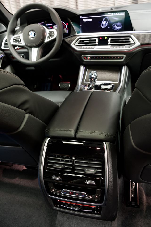 How Does Riverside Blue Look On The 2020 BMW X6 M50i?