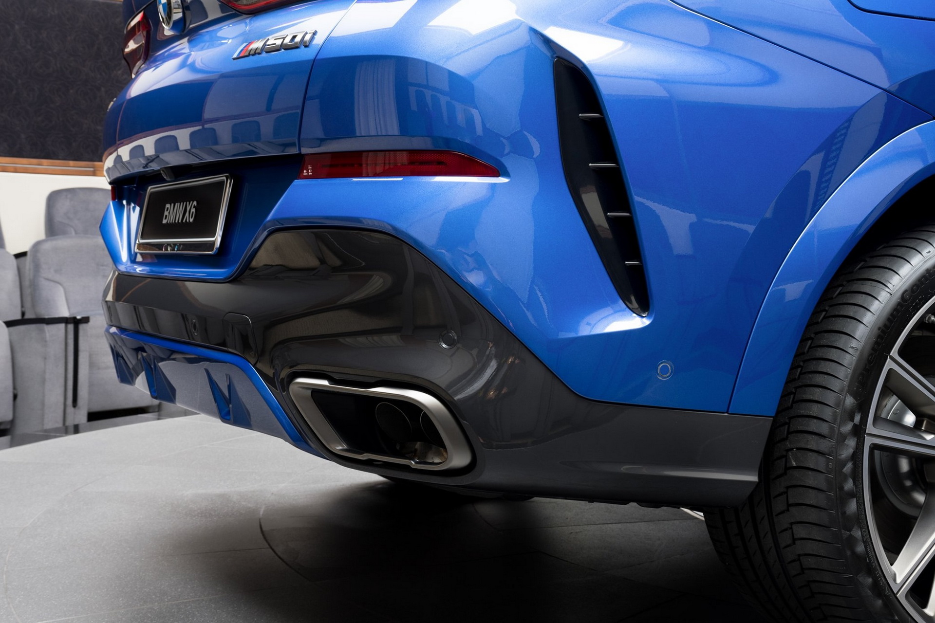 How Does Riverside Blue Look On The 2020 BMW X6 M50i?