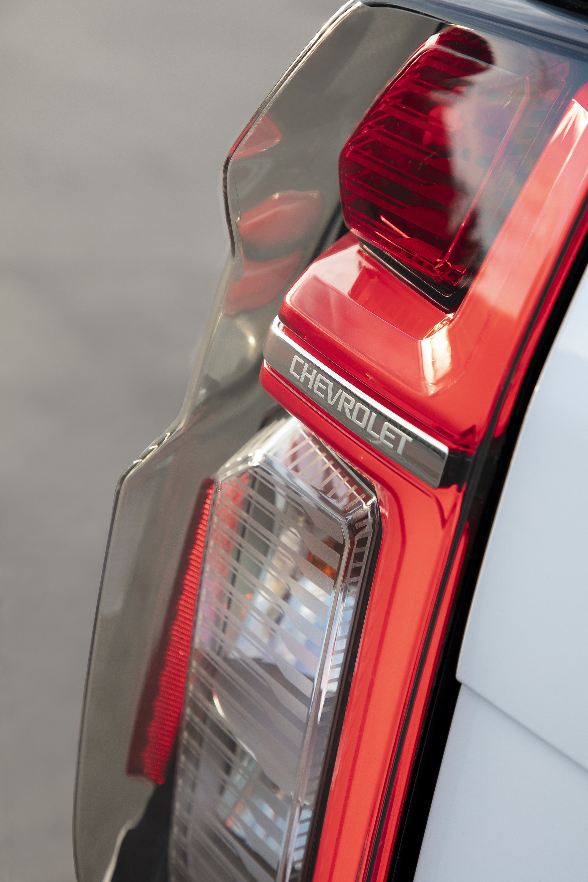 2021 Chevrolet Tahoe And Suburban Put On A Dramatic Face, Gain Independent Suspension