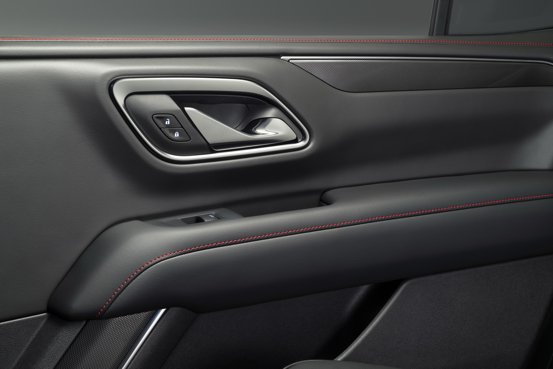 2021 Chevrolet Tahoe And Suburban Put On A Dramatic Face, Gain Independent Suspension