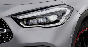 Mercedes Gla Arrives In The Uk With A 32 640 Price Carscoops