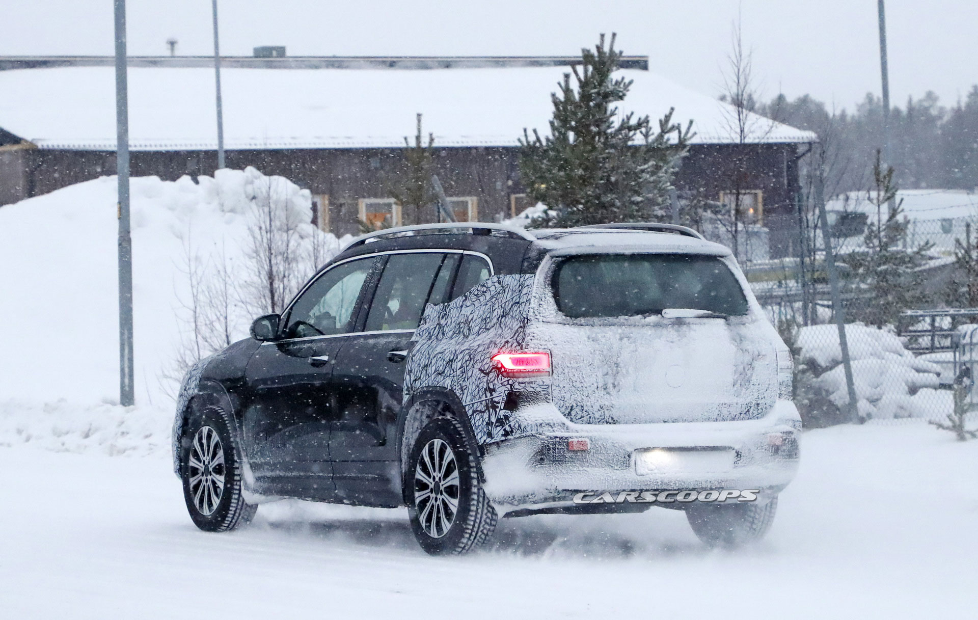 Mercedes-Benz EQB Quietly Glides Over Snow In Northern Europe