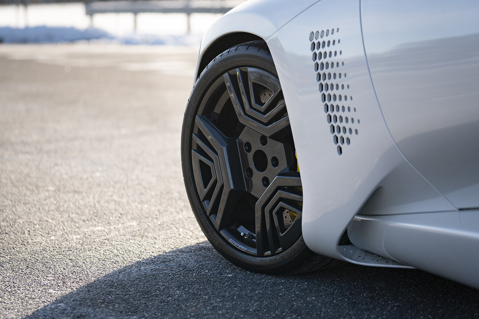 2009 Bertone Mantide With Corvette ZR1 Power Put On For Sale Again, Any Takers?