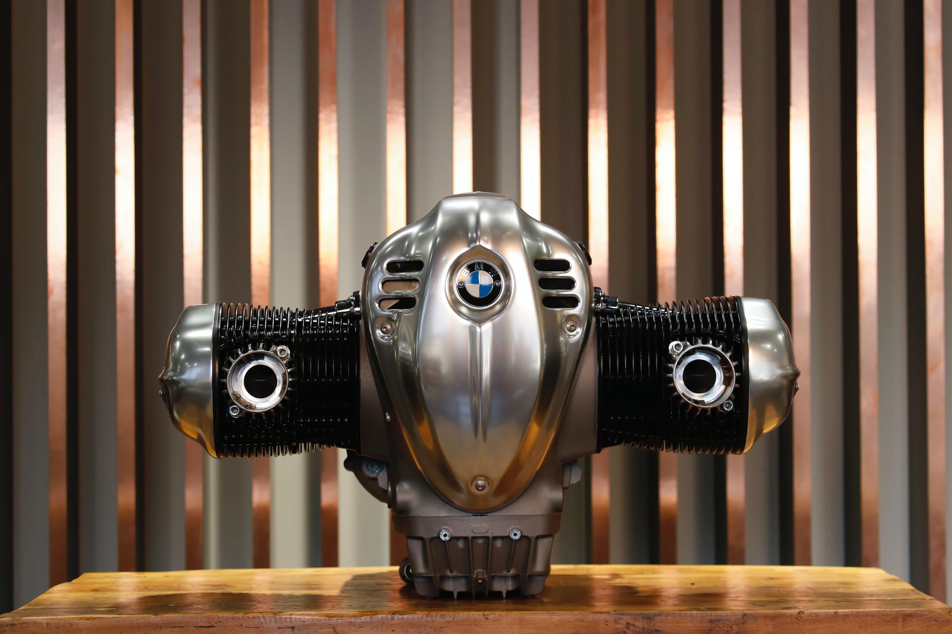 BMW Motorrad’s New 1.8L “Big Boxer” Engine Looks Like A Star Wars Fighter