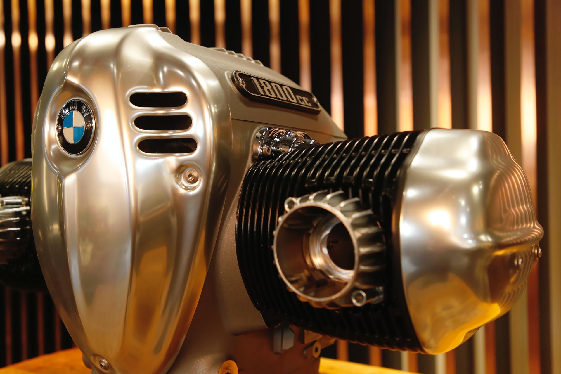 BMW Motorrad’s New 1.8L “Big Boxer” Engine Looks Like A Star Wars Fighter