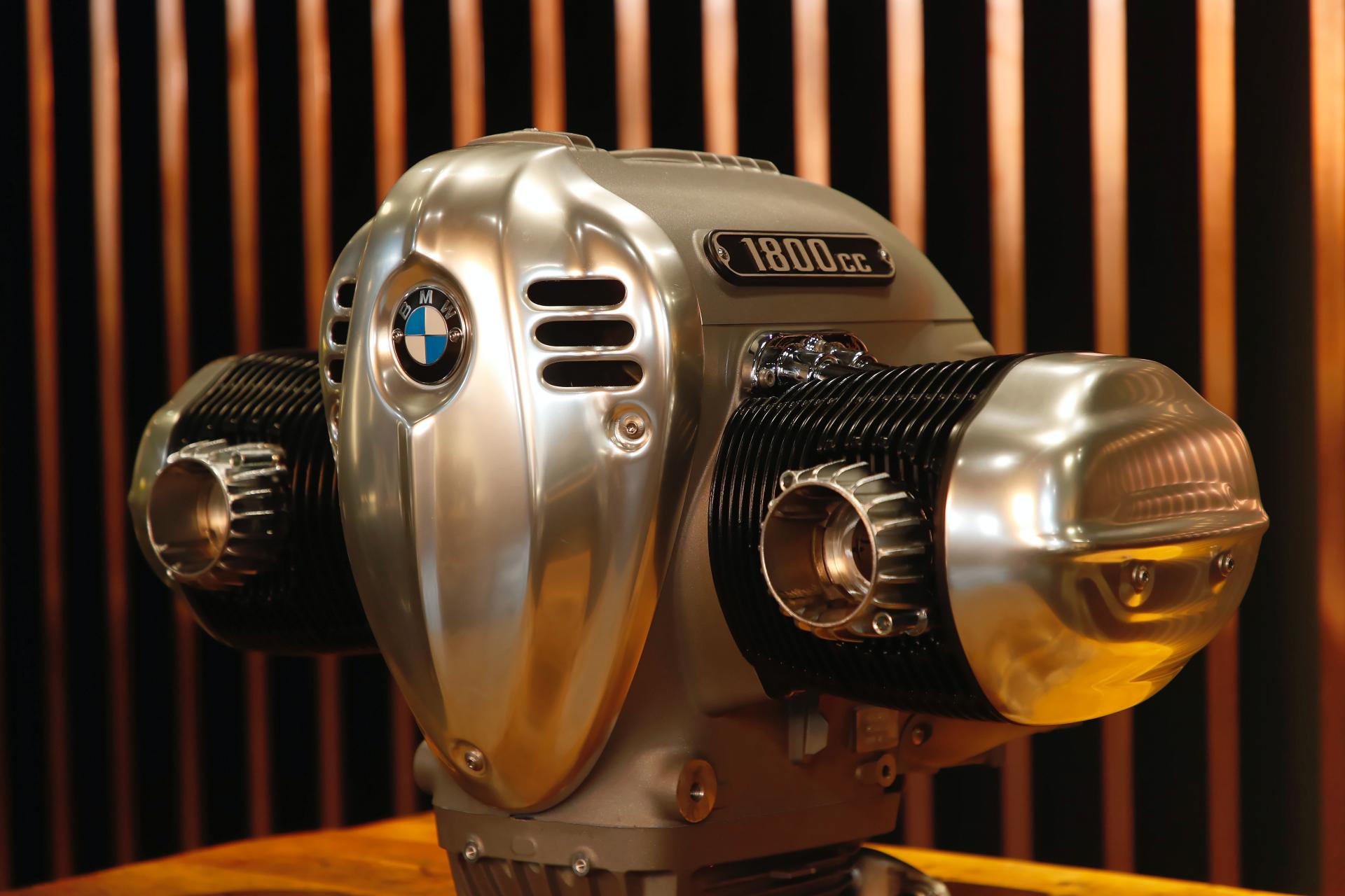 BMW Motorrad’s New 1.8L “Big Boxer” Engine Looks Like A Star Wars Fighter