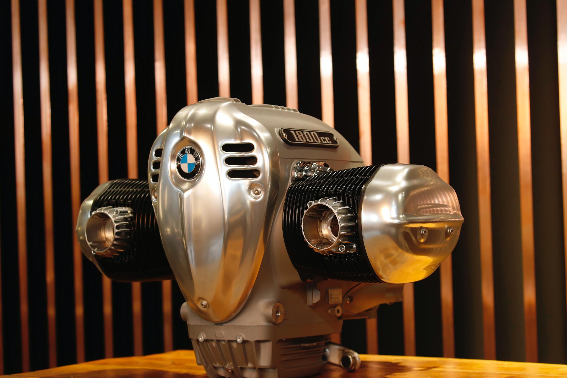 BMW Motorrad’s New 1.8L “Big Boxer” Engine Looks Like A Star Wars Fighter