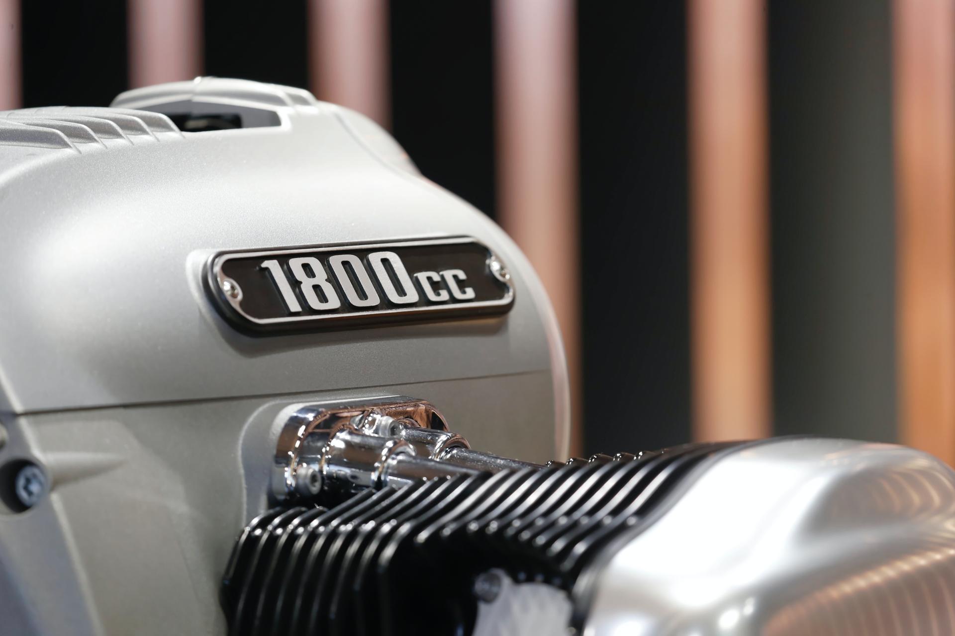 BMW Motorrad’s New 1.8L “Big Boxer” Engine Looks Like A Star Wars Fighter