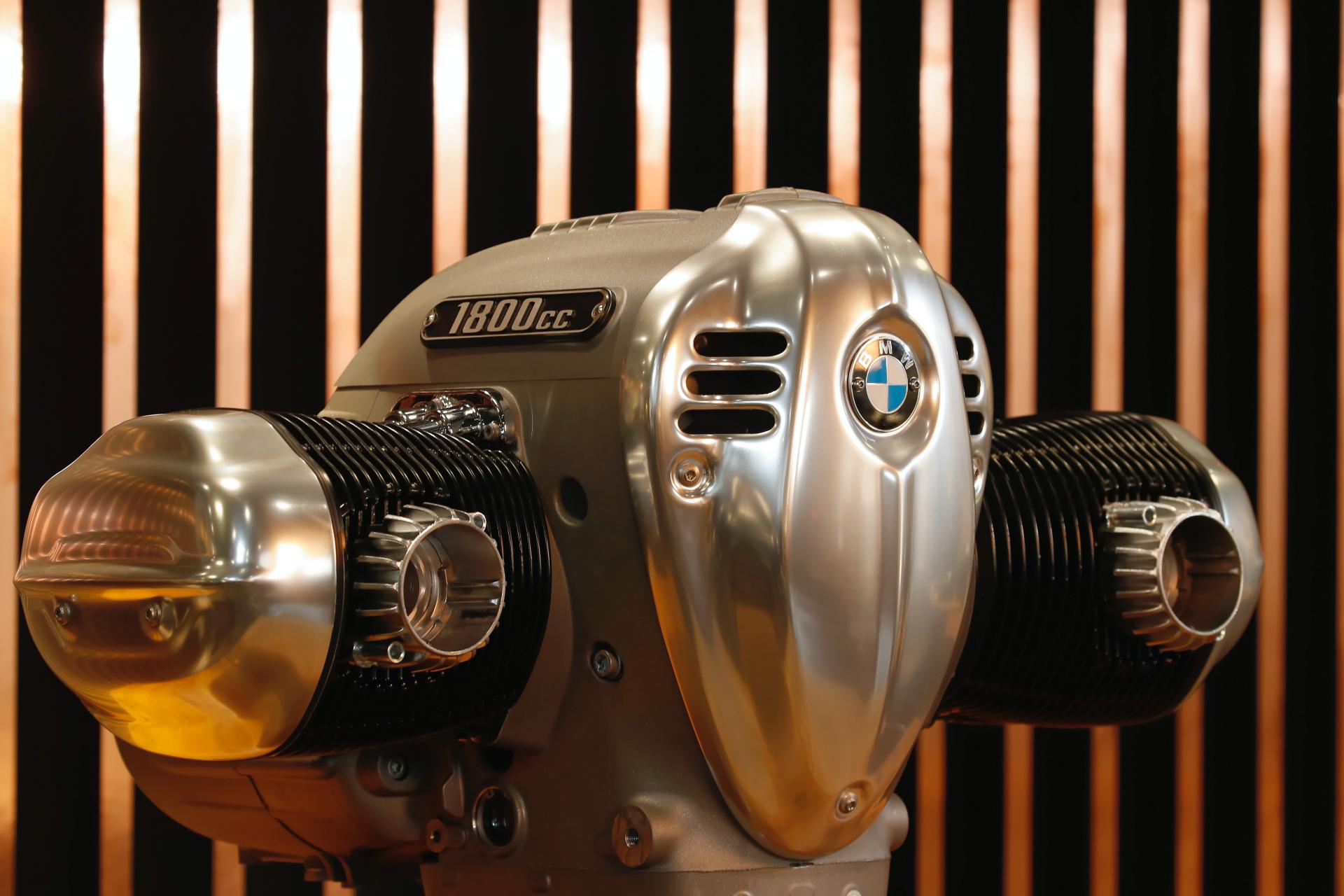 BMW Motorrad’s New 1.8L “Big Boxer” Engine Looks Like A Star Wars Fighter