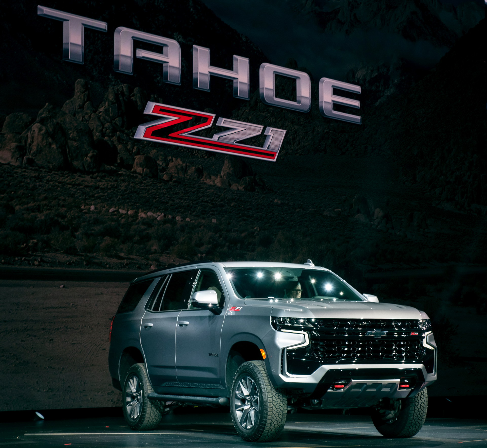 2021 Chevrolet Tahoe And Suburban Put On A Dramatic Face, Gain Independent Suspension