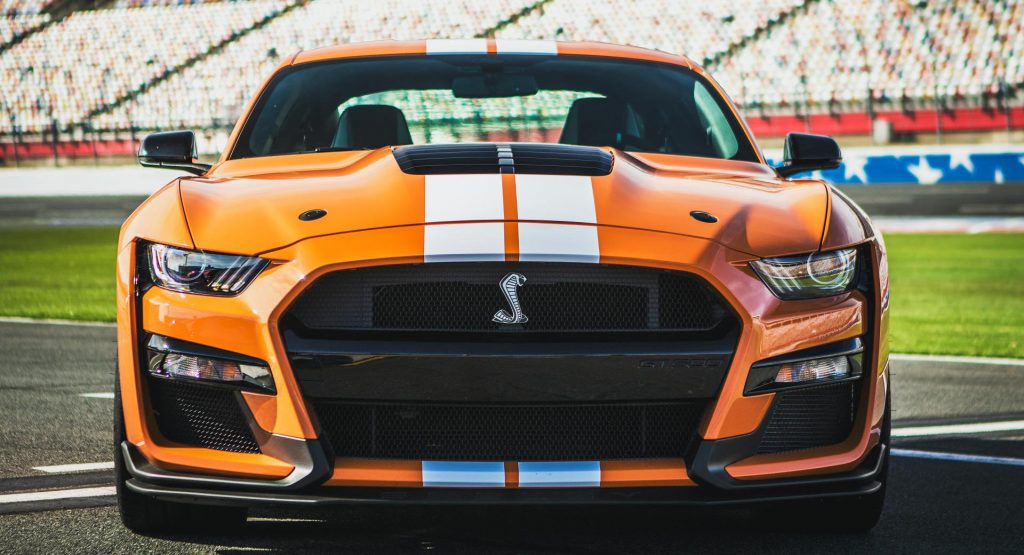  One In Six Ford Mustang Shelby GT500 Owners Opt For $10,000 Hand-Painted Stripes