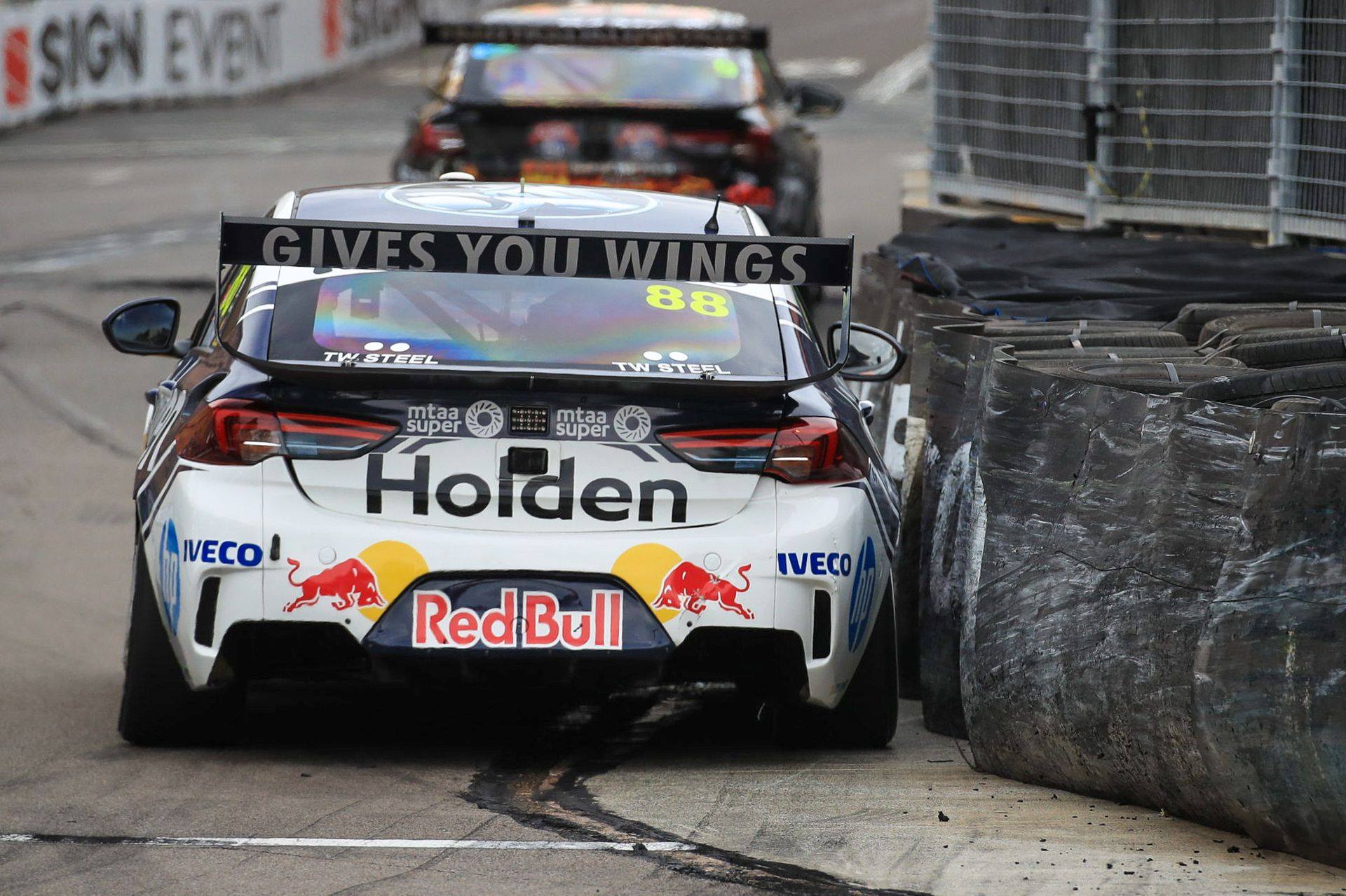 Holden Commodore To Continue Racing Despite Production Car Retirement