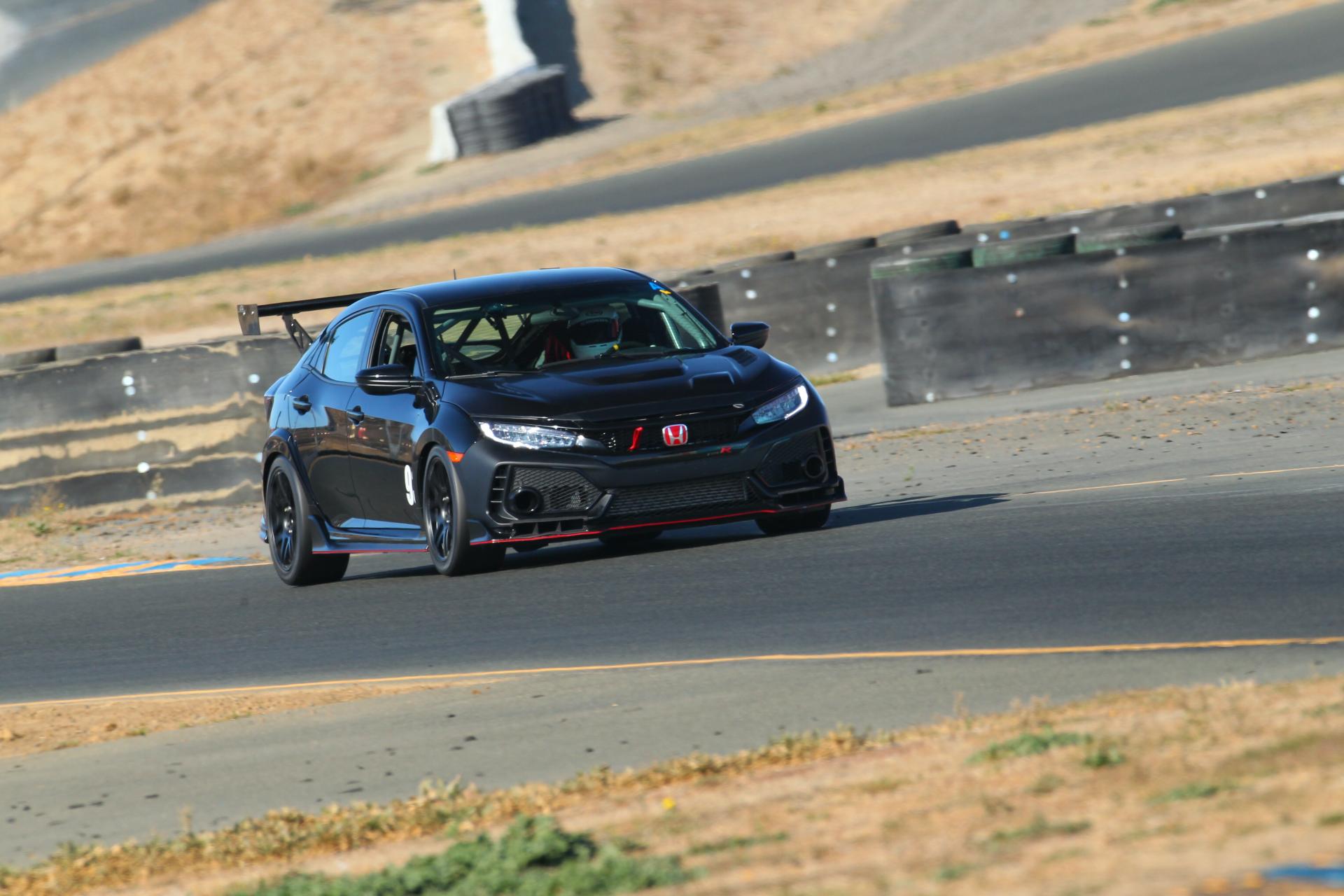 $89,900 Honda Civic Type R TC Breaks Cover As America’s Sub-TCR Track Racer