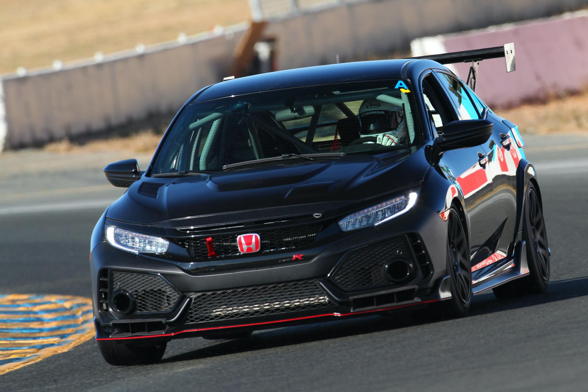 $89,900 Honda Civic Type R TC Breaks Cover As America’s Sub-TCR Track Racer