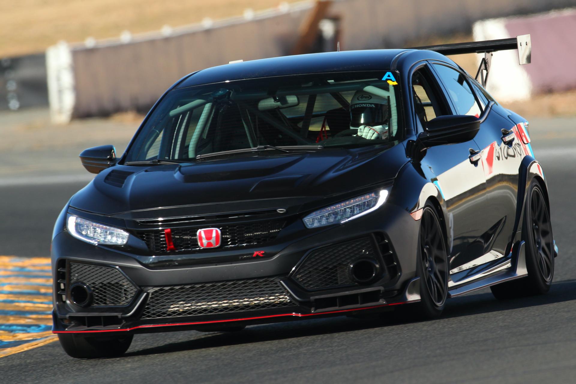 $89,900 Honda Civic Type R TC Breaks Cover As America’s Sub-TCR Track Racer
