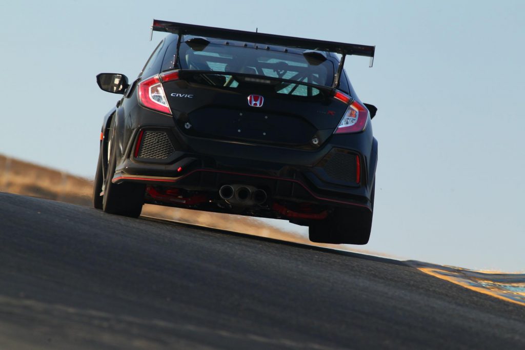 900 Honda Civic Type R Tc Breaks Cover As America S Sub Tcr Track Racer Carscoops