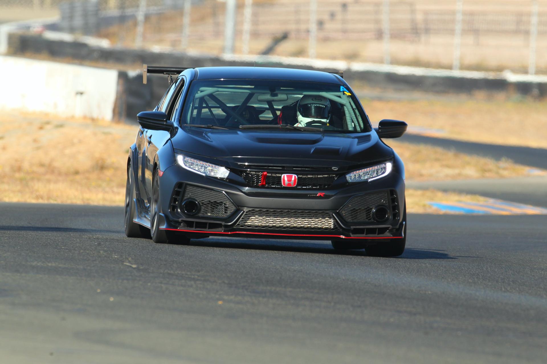 $89,900 Honda Civic Type R TC Breaks Cover As America’s Sub-TCR Track Racer