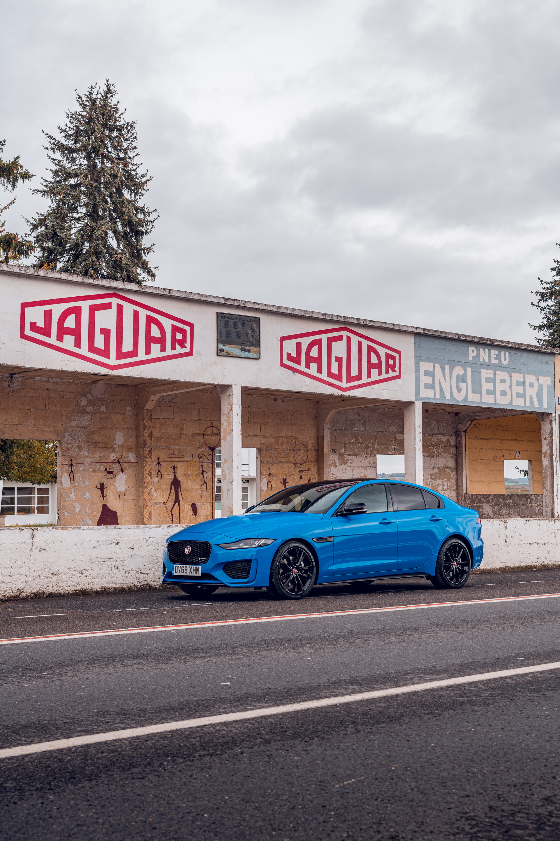 2020 Jaguar XE Reims Edition Wears French Racing Blue Paint