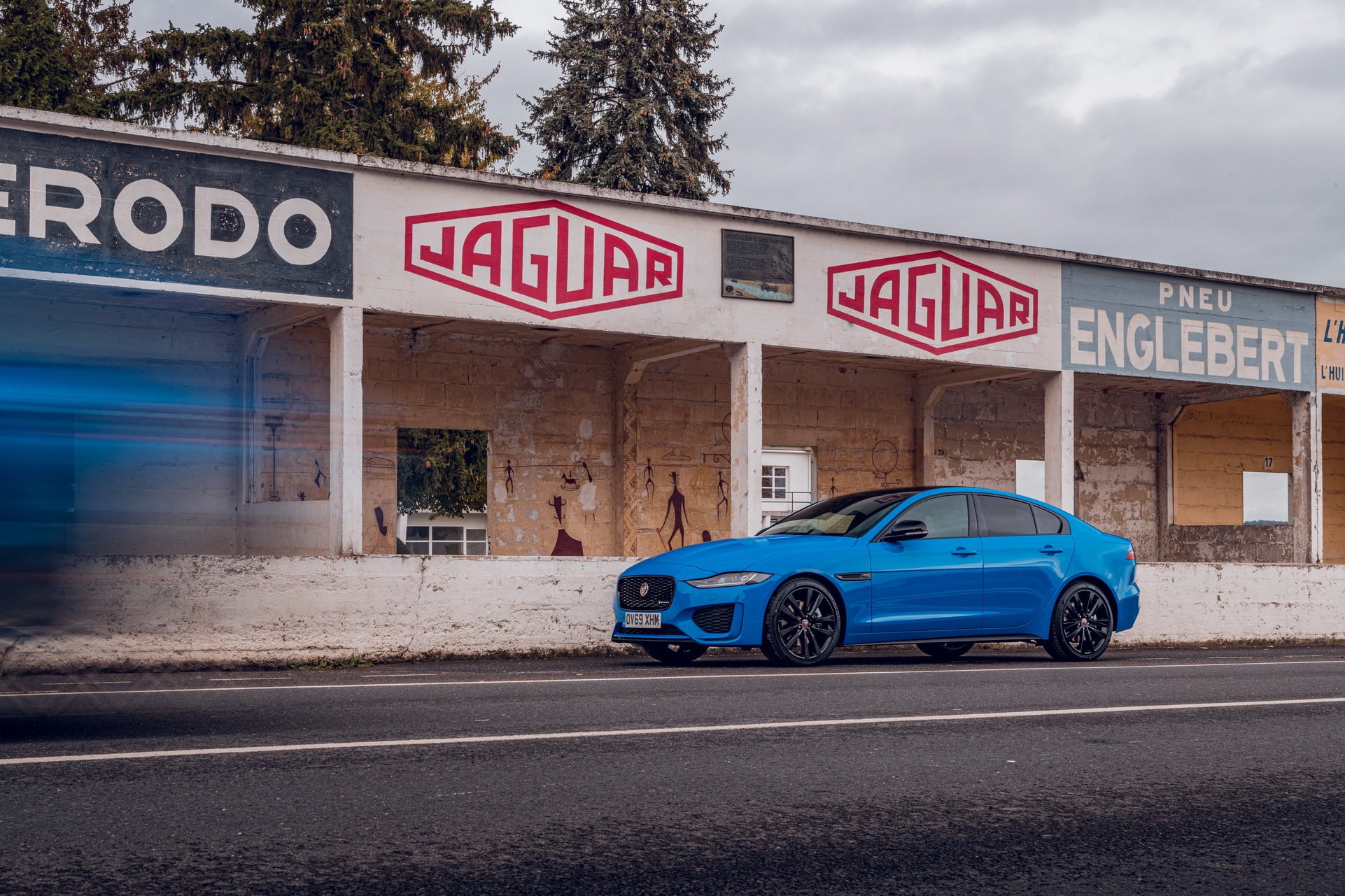 2020 Jaguar XE Reims Edition Wears French Racing Blue Paint