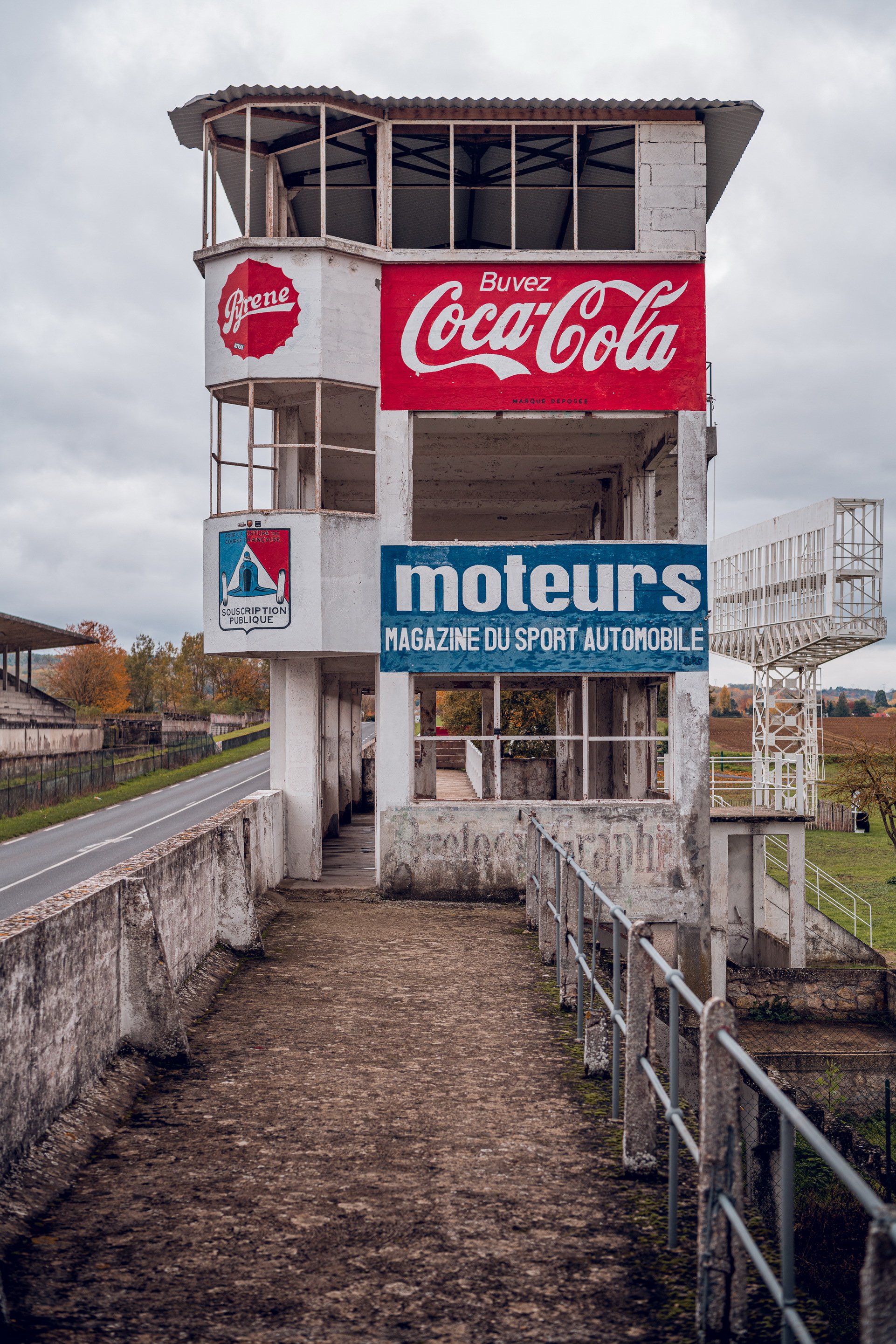 2020 Jaguar XE Reims Edition Wears French Racing Blue Paint