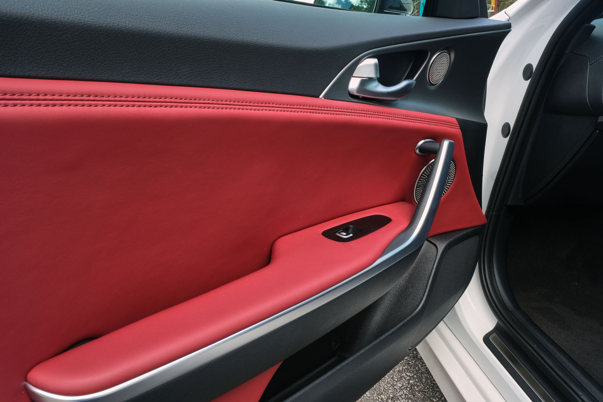 Driven: 2020 Kia Stinger 2.0L GT-Line Surprises As A Superb All-Rounder