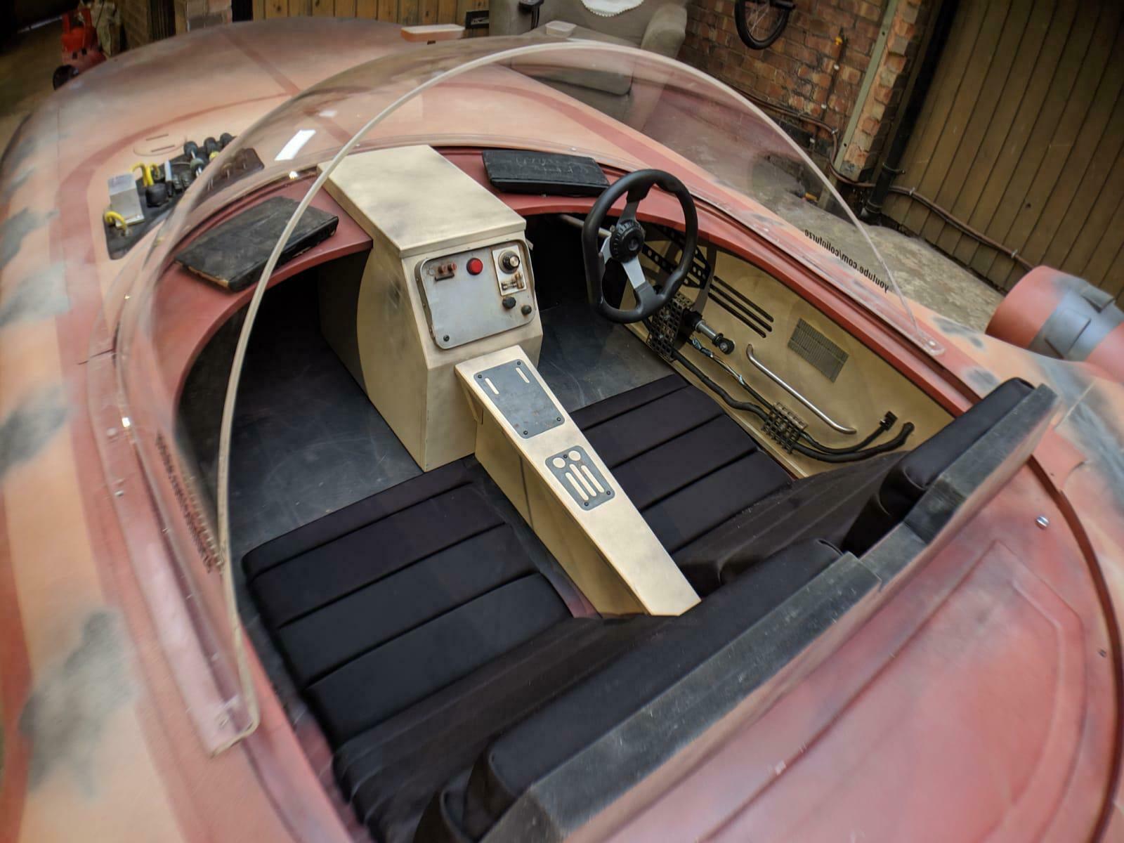 Man Builds A Driveable Star Wars Landspeeder In His Garage